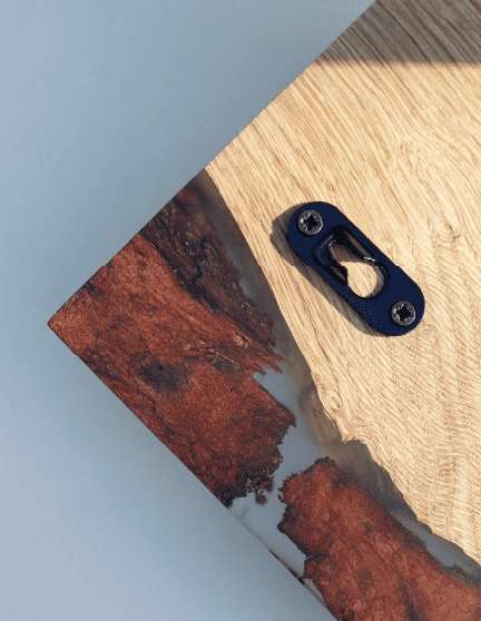 décapsuleur mural bois résine inclusion écorce naturelle